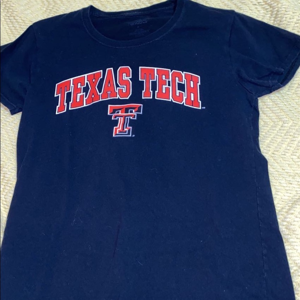 Texas Tech tee.